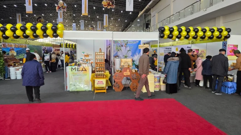 Toshkentda an’anaviy “Asal bayrami” ko‘rgazma-yarmarkasi boshlandi